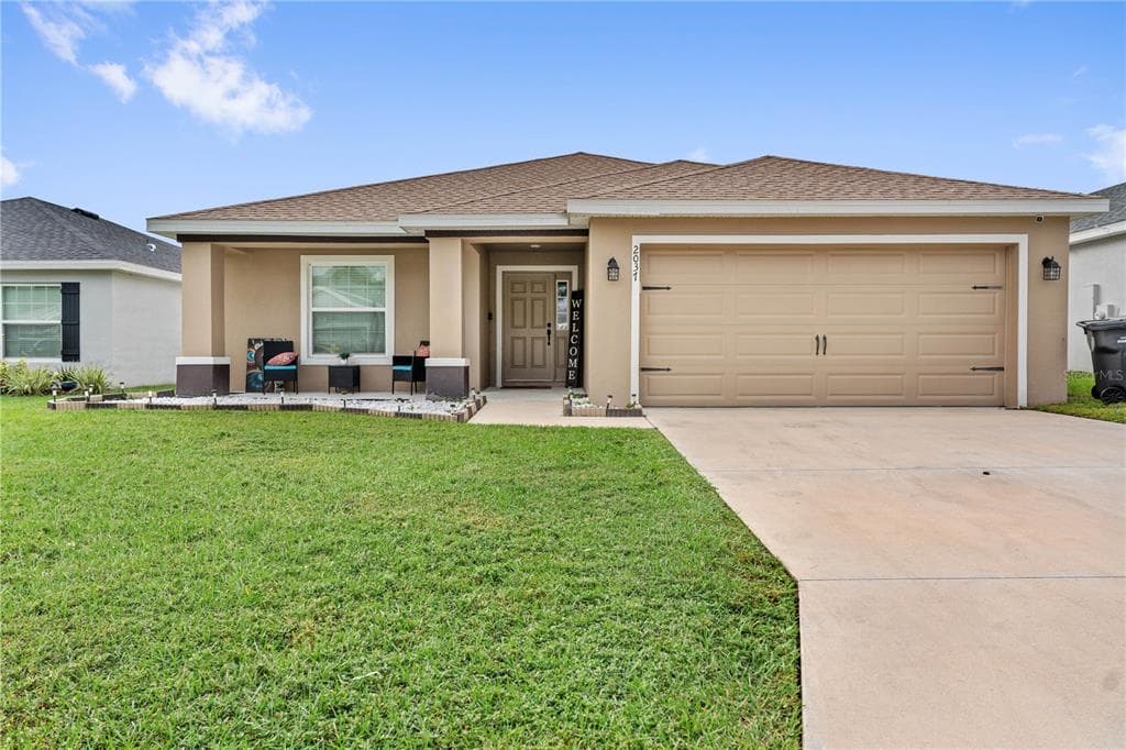 2037 HARVEST LANDING CIRCLE LAKELAND, FL 33810