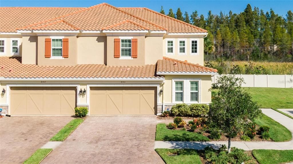 8701 TERRACINA LAKE DRIVE TAMPA, FL 33625