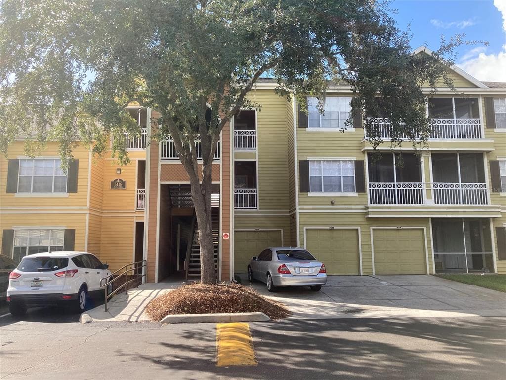 5118 CITY STREET UNIT 527 ORLANDO, FL 32839