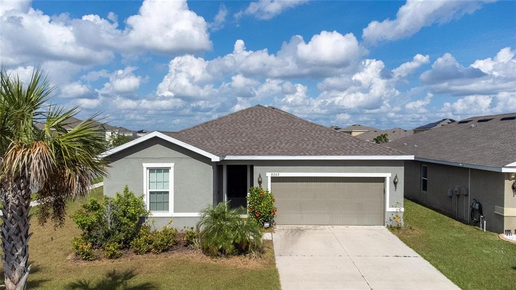 8202 BARNSIDE VIEW LANE GIBSONTON, FL 33534