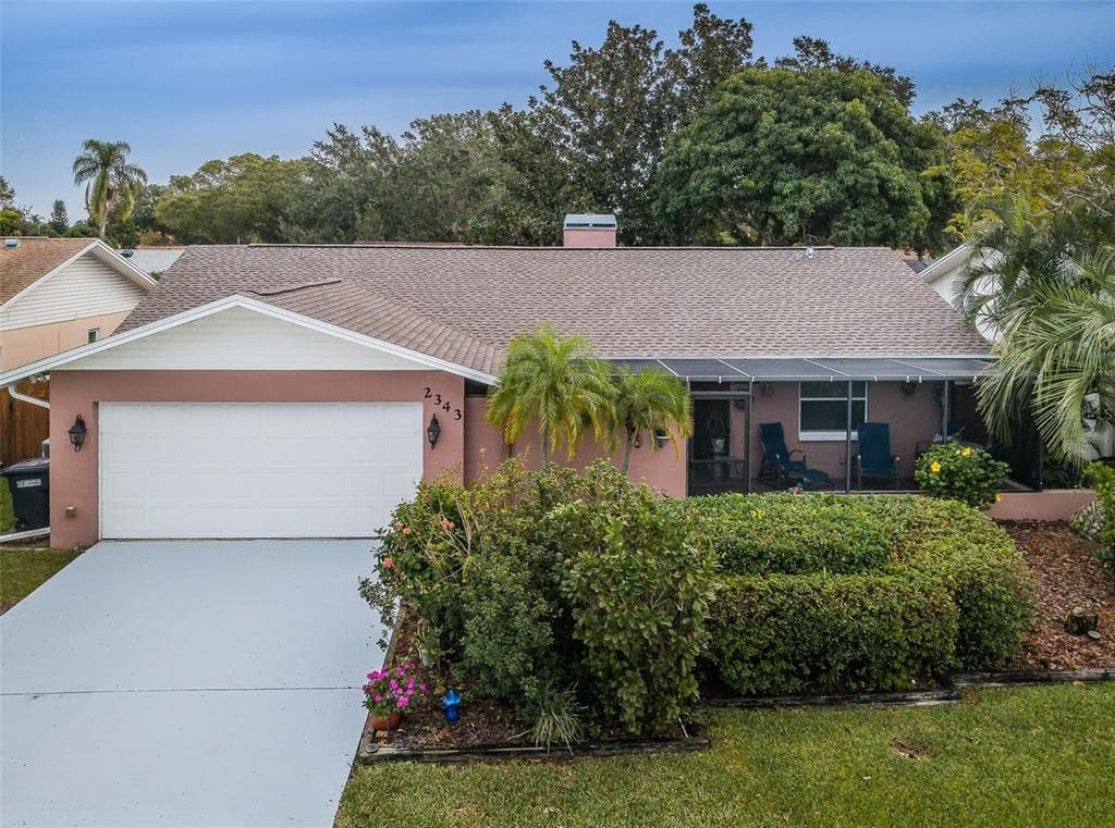 2343 MOORE HAVEN DRIVE W CLEARWATER, FL 33763