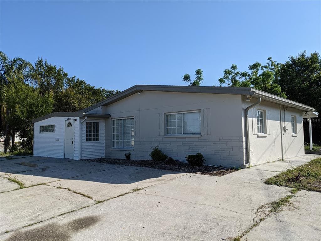 4802 DRIFT TIDE DRIVE NEW PORT RICHEY, FL 34652