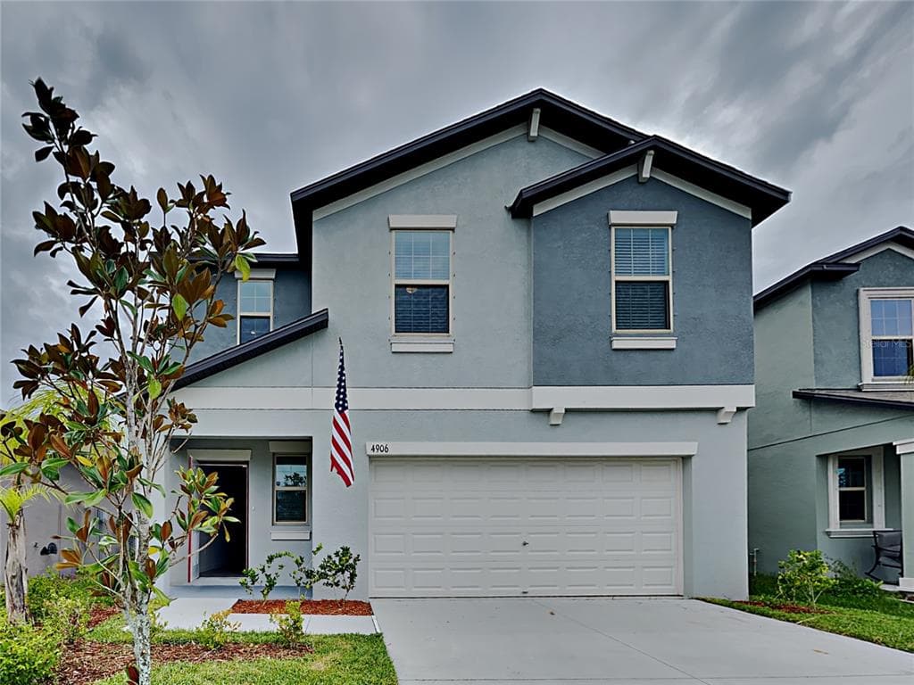 4906 WHITE CHICORY DRIVE APOLLO BEACH, FL 33572