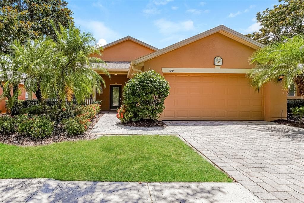 279 DAVINCI PASS POINCIANA, FL 34759