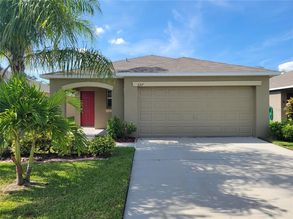 227 CASCADE BEND DRIVE RUSKIN, FL 33570