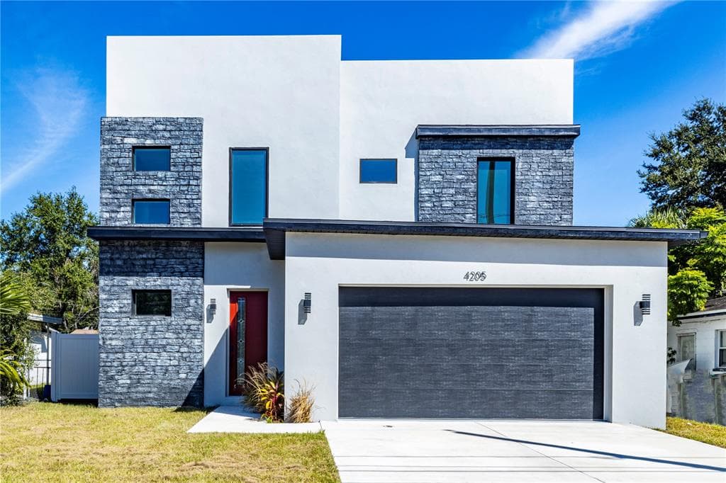 4205 W ARCH STREET TAMPA, FL 33607