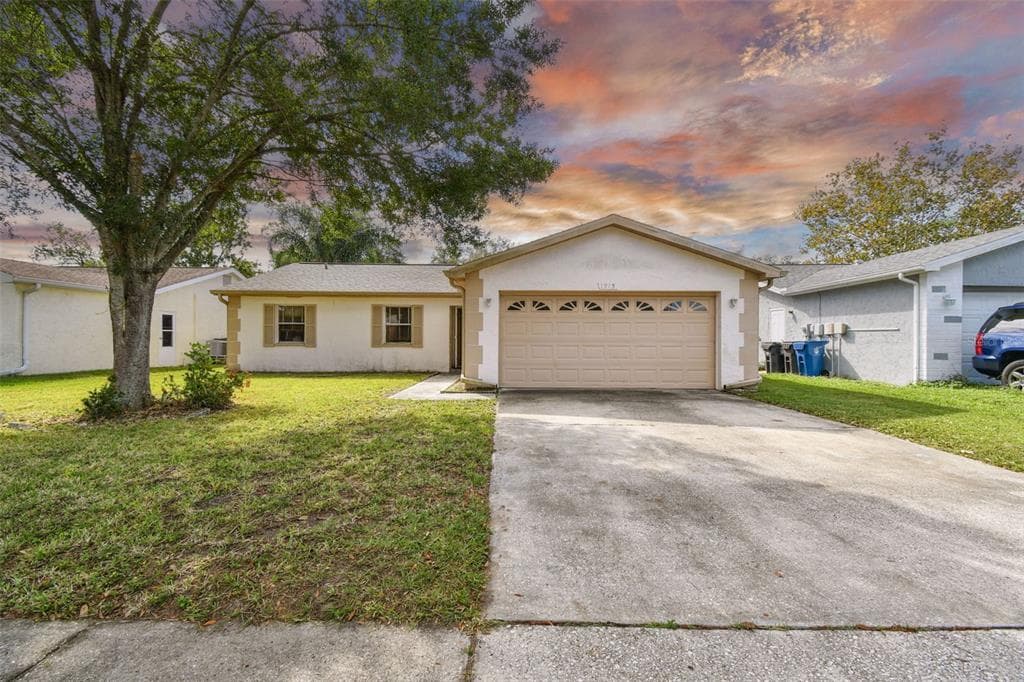 1915 DOVER COURT OLDSMAR, FL 34677