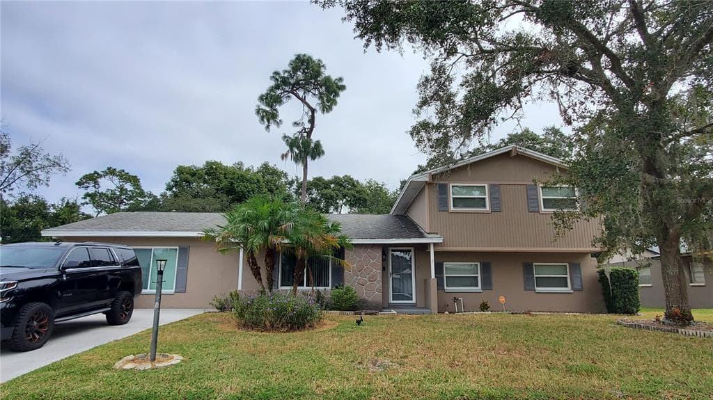 230 VAN GOGH CIRCLE