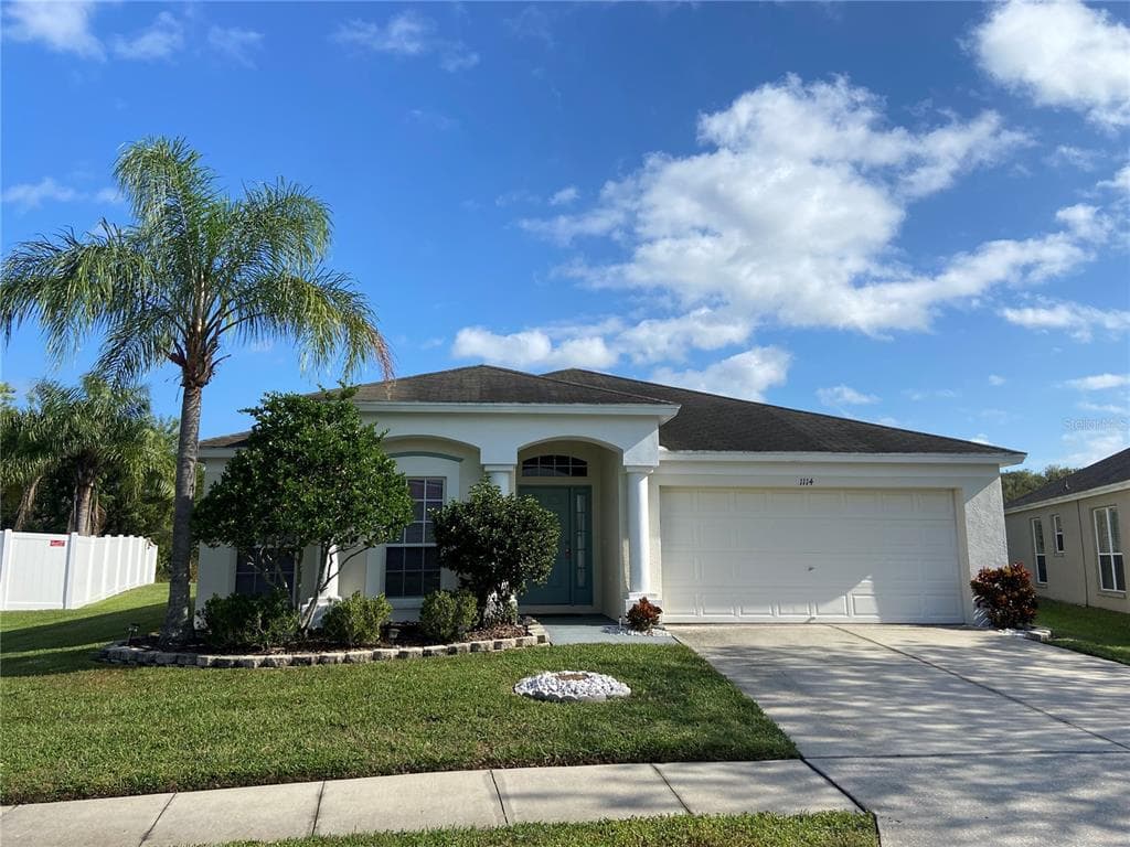 1114 SUMMER BREEZE DRIVE BRANDON, FL 33511
