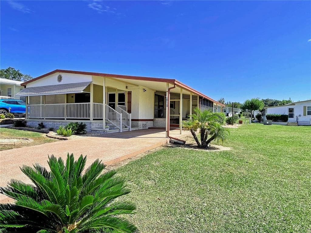 10140 WELLINGTON AVENUE DADE CITY, FL 33525