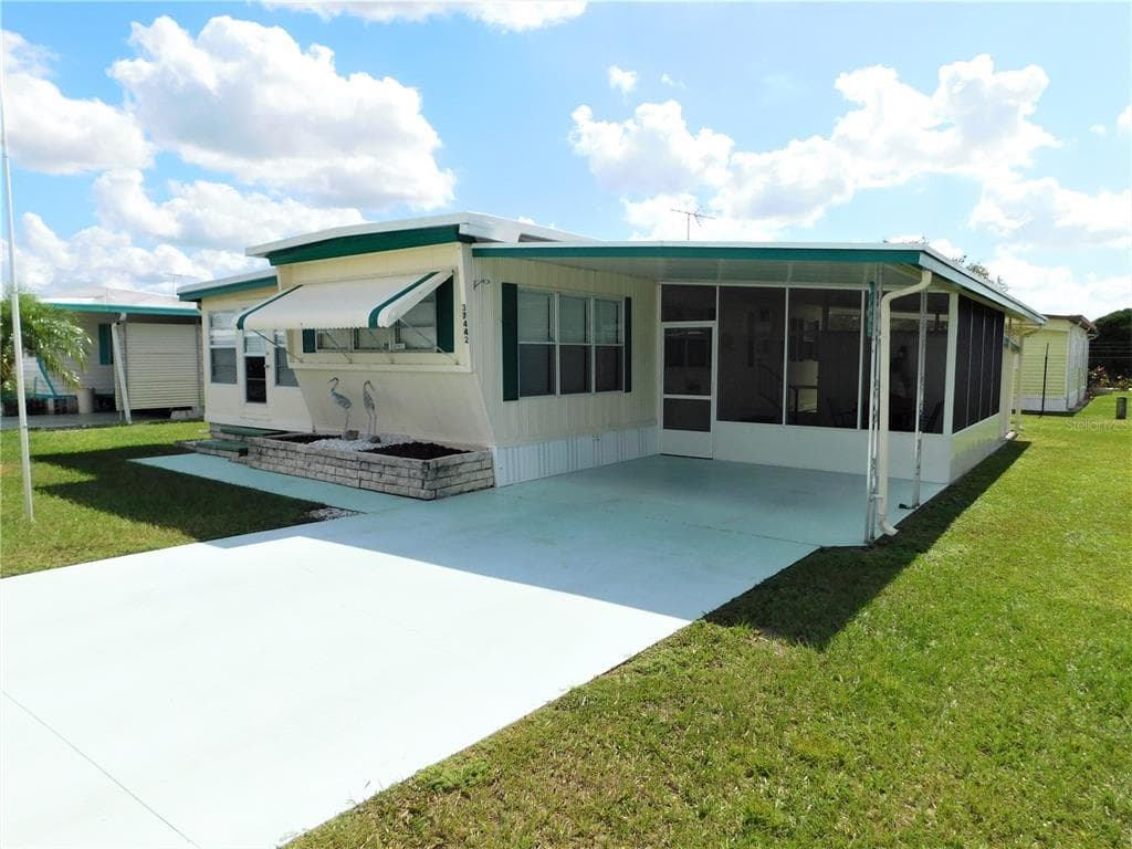 37442 ATTICA AVENUE ZEPHYRHILLS, FL 33542