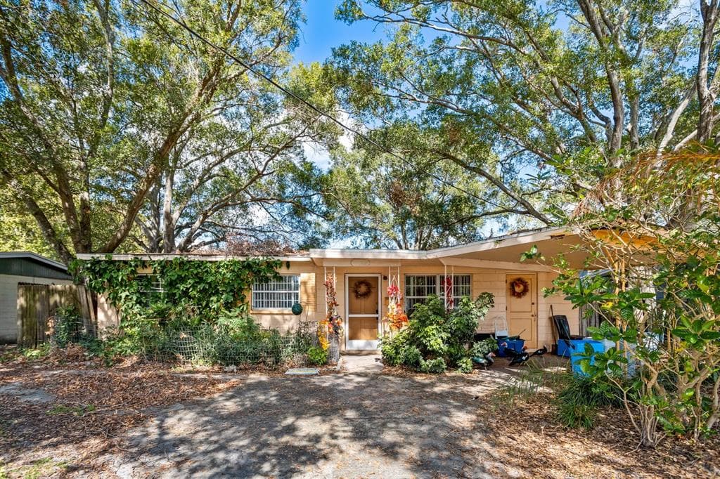 9475 50TH WAY N PINELLAS PARK, FL 33782