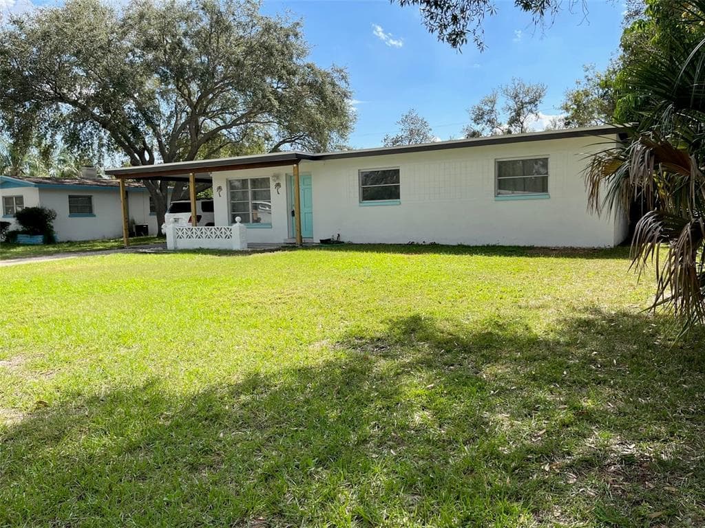 611 ORANGEWOOD DRIVE DUNEDIN, FL 34698