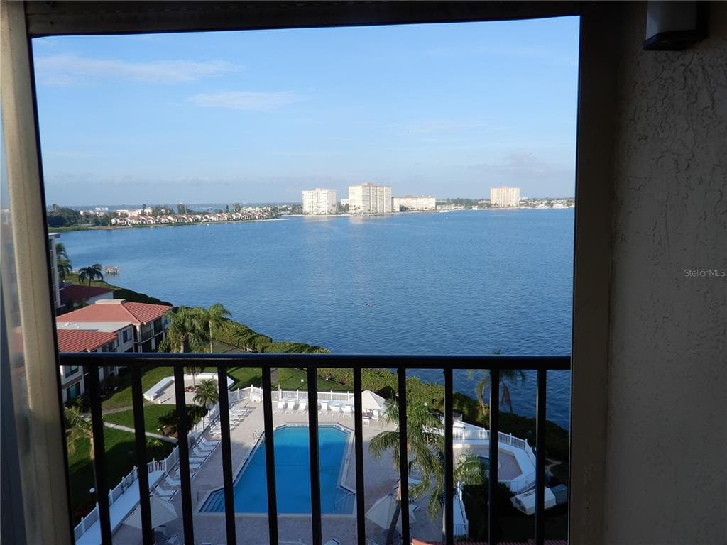 6322 PALMA DEL MAR BOULEVARD S UNIT 806 ST PETERSBURG, FL 33715