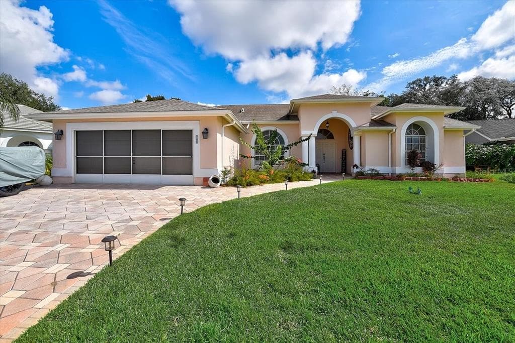 14432 DIAMOND RIDGE COURT HUDSON, FL 34667