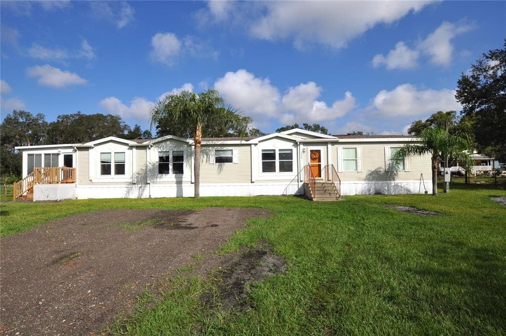 4808 W TRAPNELL ROAD PLANT CITY, FL 33566