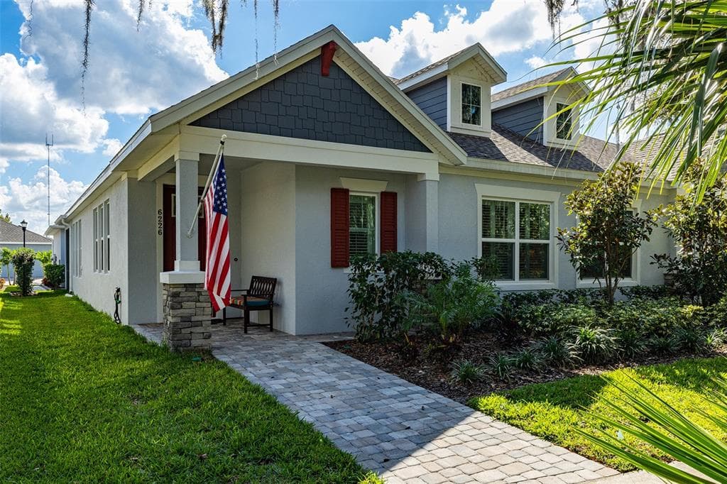 6226 WATERCOLOR DR LITHIA, FL 33547