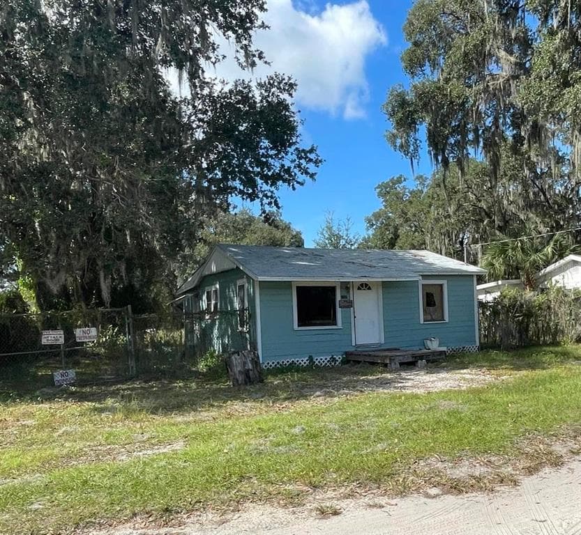 1737 PARTRIDGE BOULEVARD ZEPHYRHILLS, FL 33540