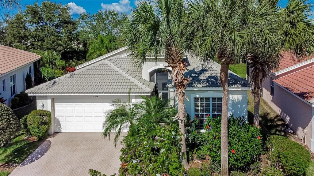 4934 SANDY BROOK CIRCLE WIMAUMA, FL 33598