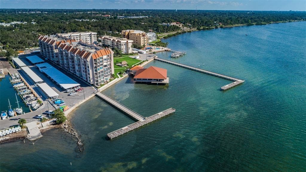 632 EDGEWATER DRIVE UNIT 134 DUNEDIN, FL 34698