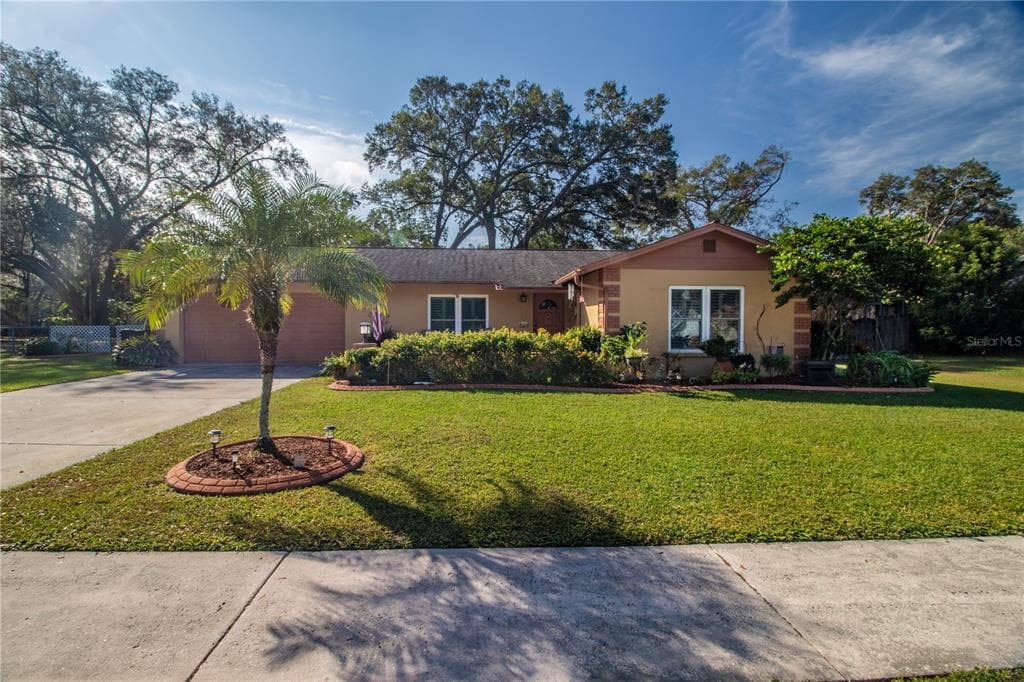 407 MERLIN COURT BRANDON, FL 33510