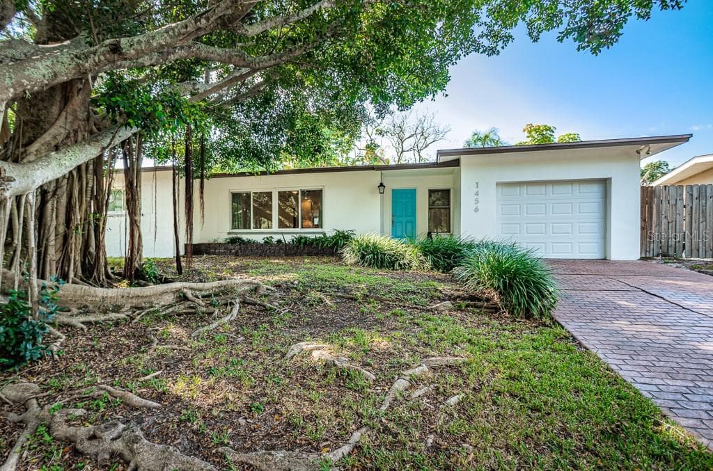 1456 S EVERGREEN AVENUE