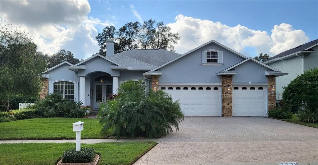 2228 VALRICO FOREST DRIVE