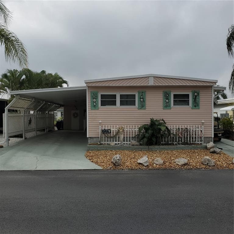 18675 US HIGHWAY 19 N UNIT 229 CLEARWATER, FL 33764