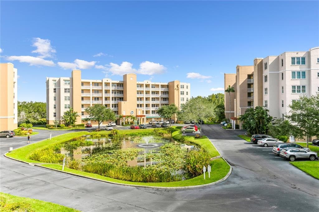 6450 SHORELINE DRIVE UNIT 9206 ST PETERSBURG, FL 33708