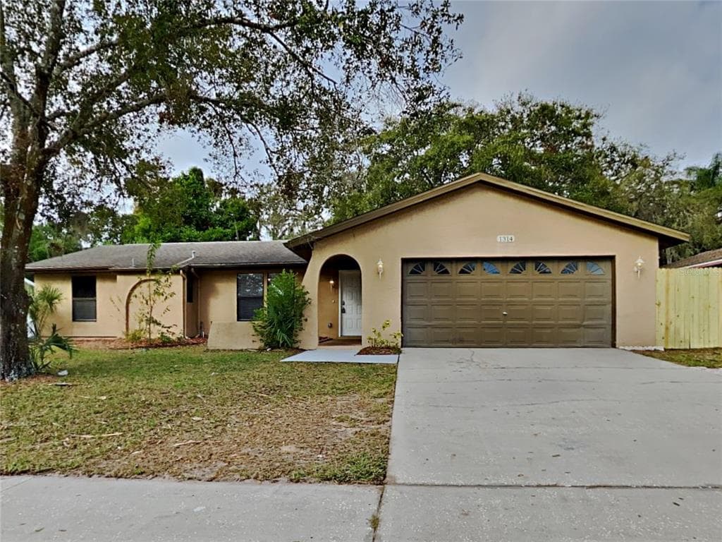 1314 OAKCREST DRIVE BRANDON, FL 33510