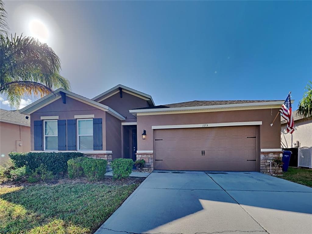 125 WATERSIDE CIRCLE WINTER HAVEN, FL 33880