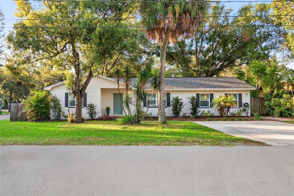 502 W 131ST AVENUE TAMPA, FL 33612