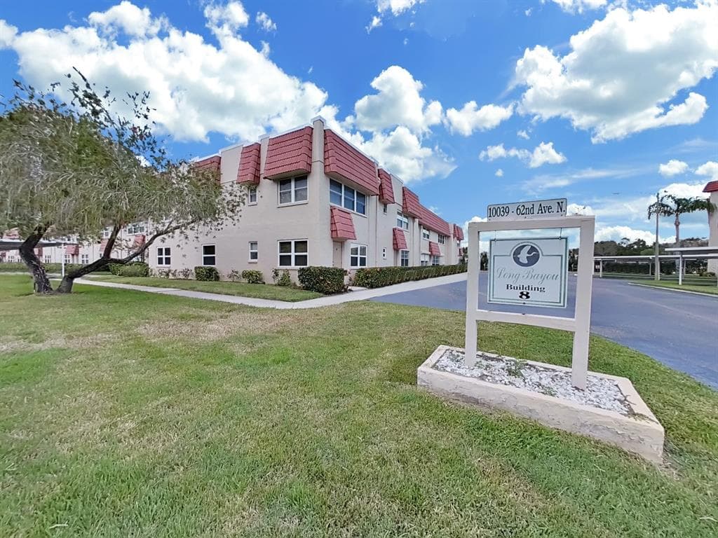 10038 62ND TERRACE N UNIT 12 ST PETERSBURG, FL 33708