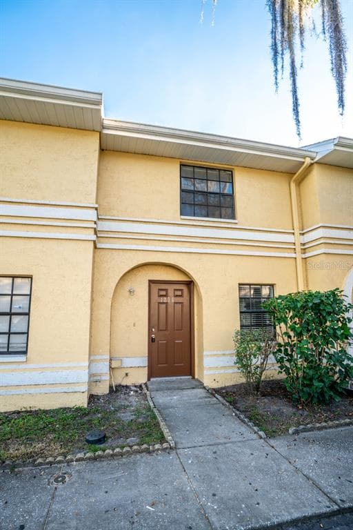 12763 PALMER CIRCLE TAMPA, FL 33612