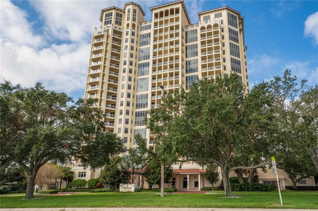 4201 BAYSHORE BOULEVARD UNIT 1901 TAMPA, FL 33611