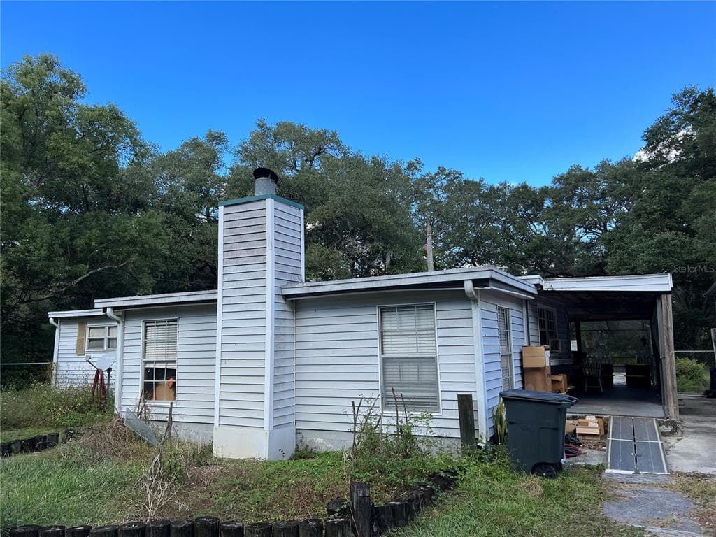 10606 COUNTY ROAD 579 THONOTOSASSA, FL 33592