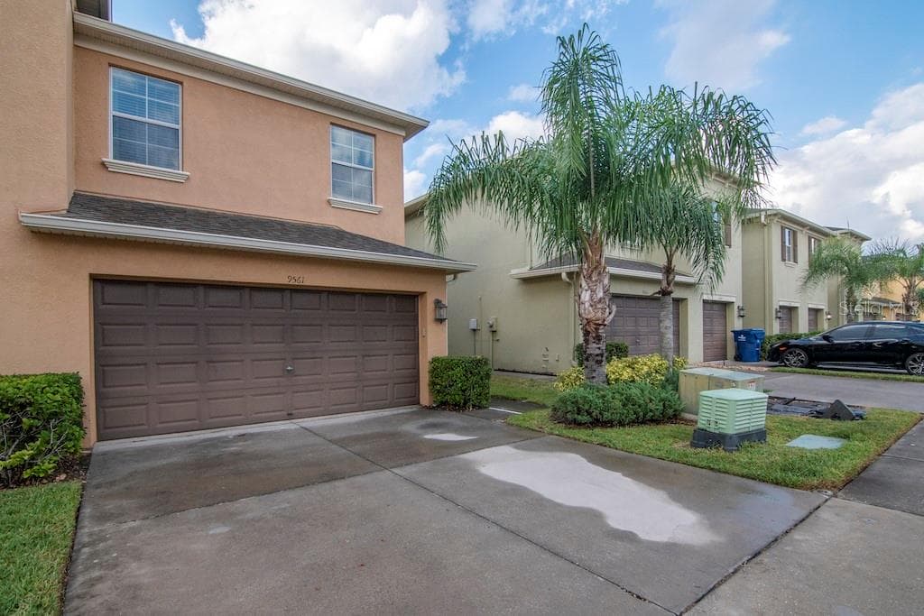 9561 TRUMPET VINE LOOP TRINITY, FL 34655