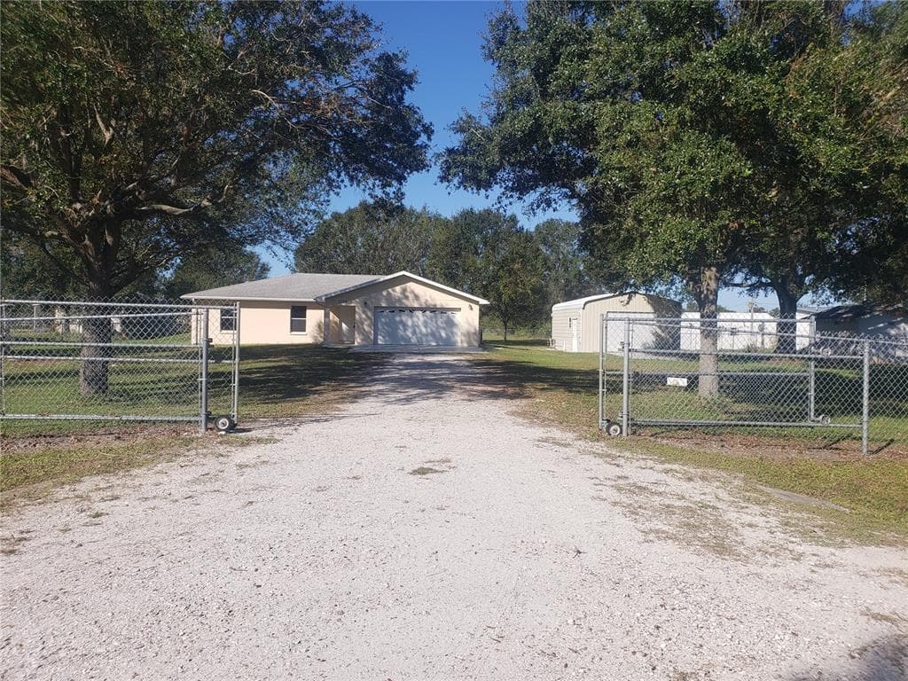 1723 30TH STREET SE RUSKIN, FL 33570