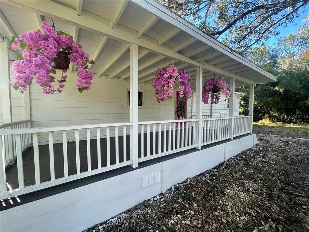 8747 OVERLOOK DRIVE WESLEY CHAPEL, FL 33545