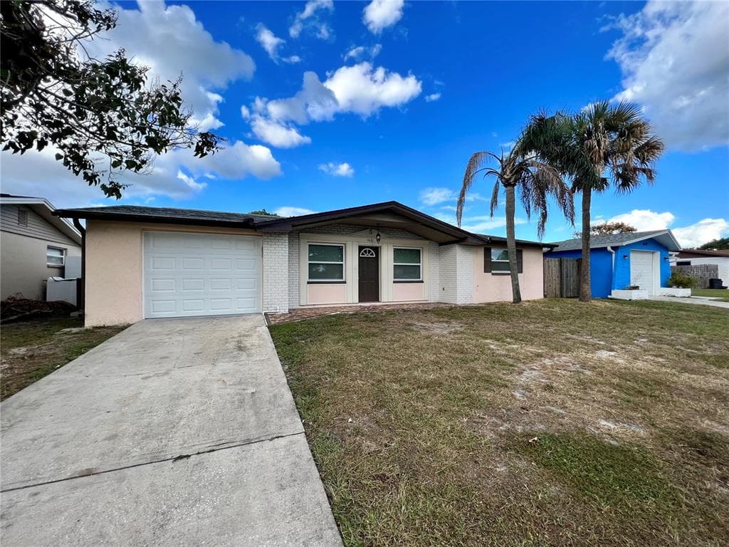 5631 CHIPPER DRIVE NEW PORT RICHEY, FL 34652