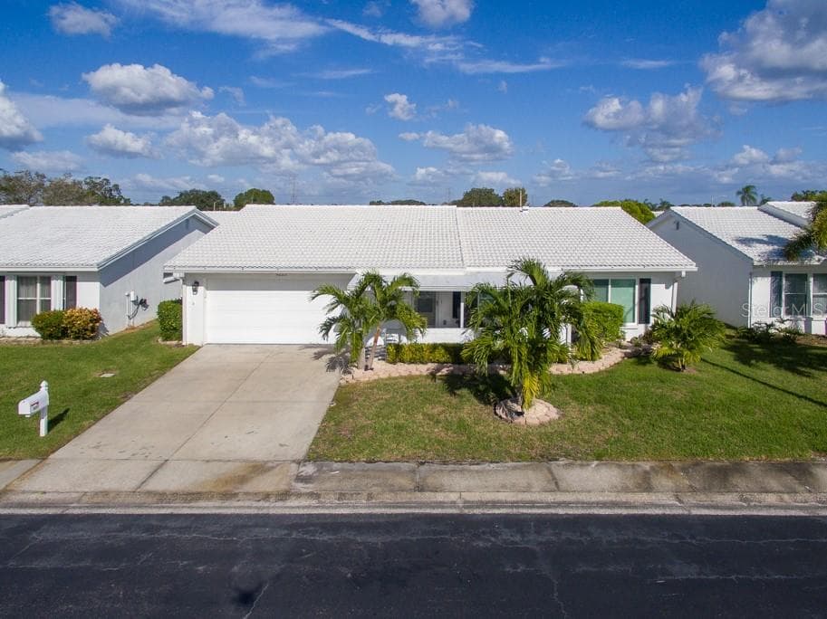 9221 37TH STREET N UNIT 9221 PINELLAS PARK, FL 33782