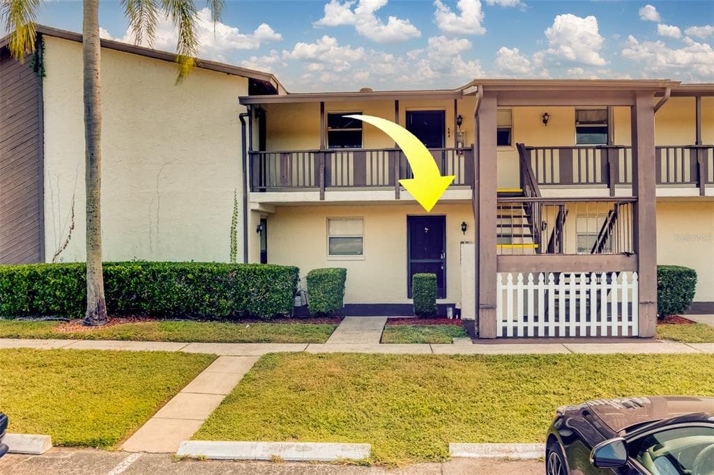8440 OLD POST ROAD UNIT 102 PORT RICHEY, FL 34668