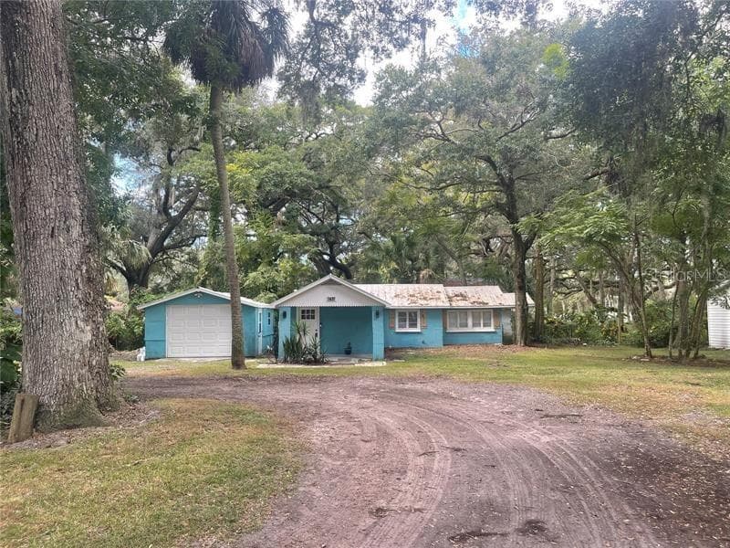 7437 WALNUT STREET NEW PORT RICHEY, FL 34652