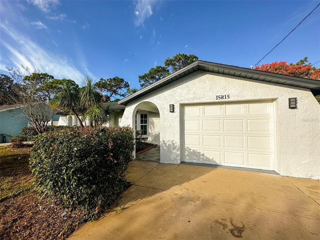 15815 VILLA DRIVE HUDSON, FL 34667