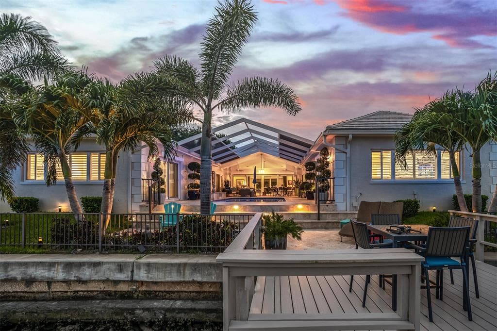 4928 61ST AVENUE S ST PETERSBURG, FL 33715