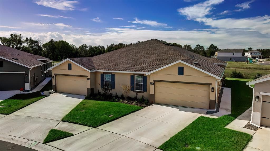 17957 TURNING LEAF CIRCLE LAND O LAKES, FL 34638