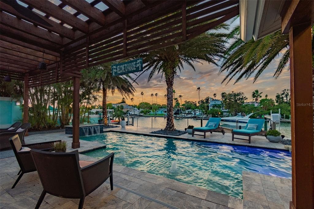 2880 ALTON DRIVE ST PETE BEACH, FL 33706