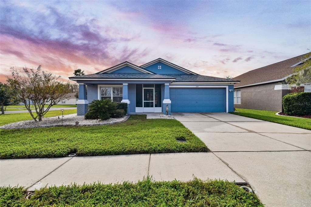 1319 STOKESLEY PLACE WESLEY CHAPEL, FL 33543
