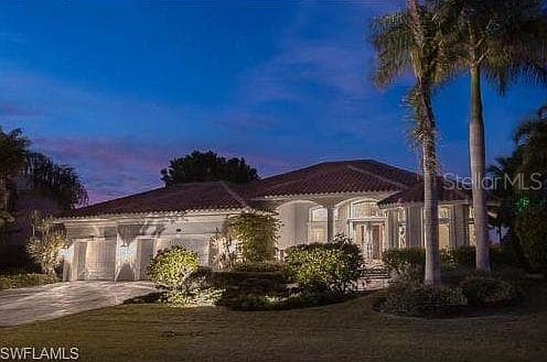 2813 EL DORADO PARKWAY W CAPE CORAL, FL 33914