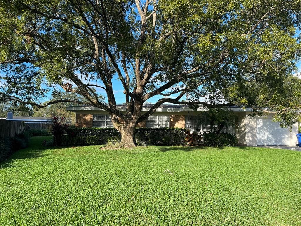 125 MORROW CIRCLE BRANDON, FL 33510